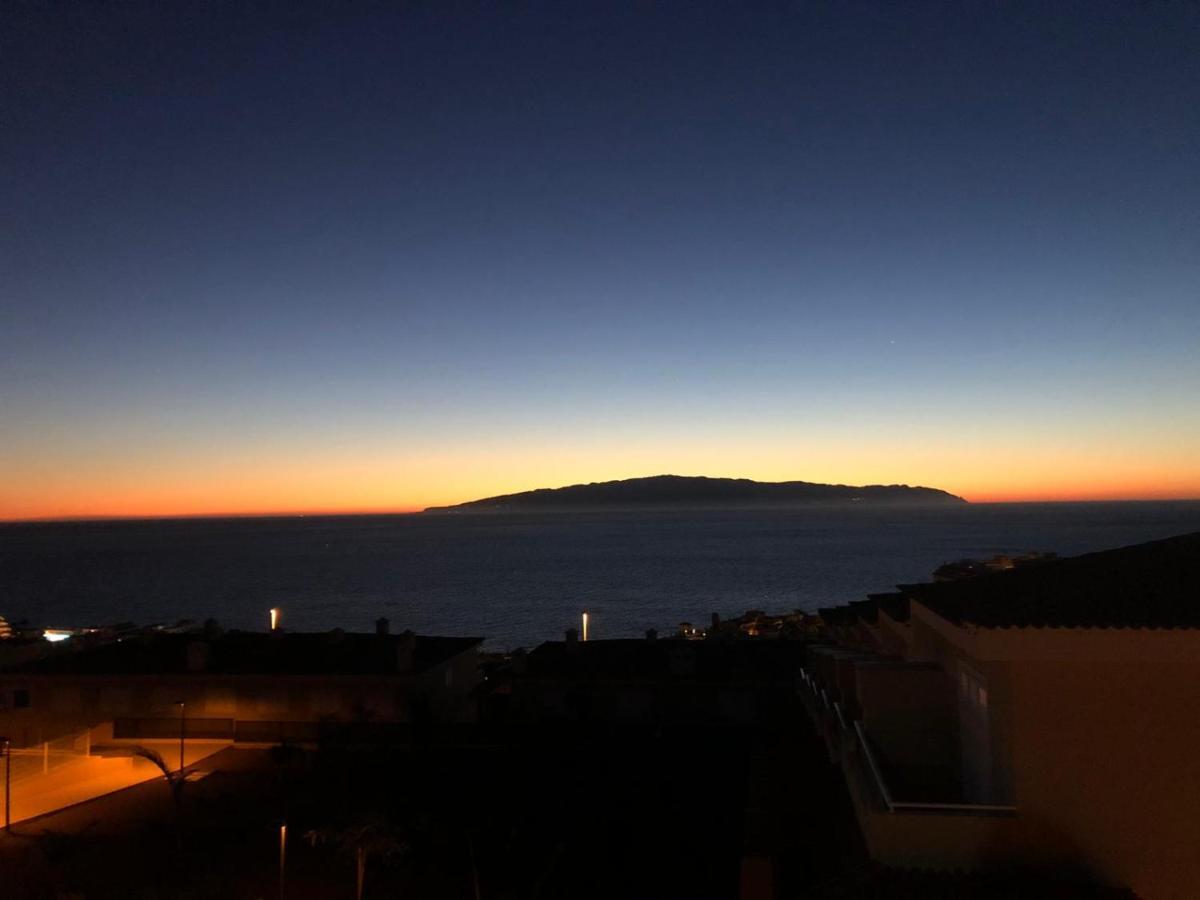 Los Gigantes Ocean View Apartment Puerto de Santiago  Luaran gambar